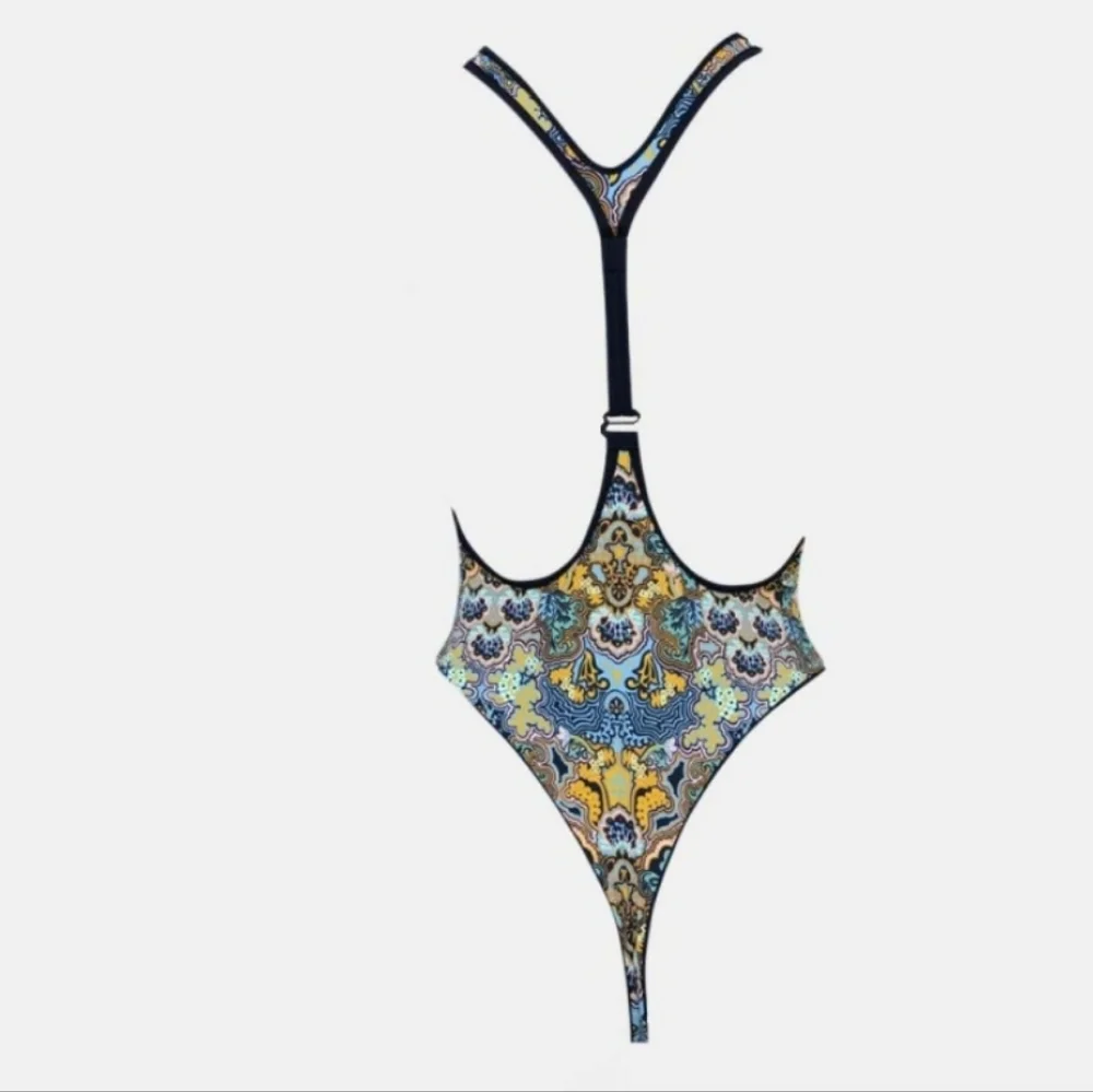 NWT❤️ MAAJI REVERSIBLE SWIMSUIT❤️ LUXURY BRAND❤️RETAIL PRICE $163.00! - Picture 8 of 13